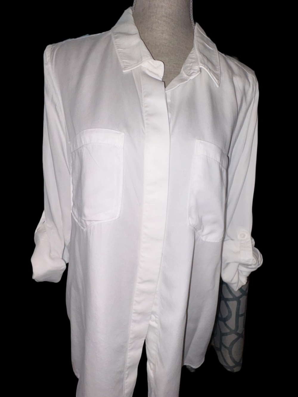 Side Stitch Los Angeles Classic White Button-Up Shirt